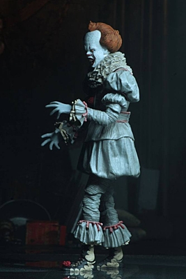 It (To) - Pennywise 2017 (Dancing Clown) Ultimate Action Figure 18 cm (45470)