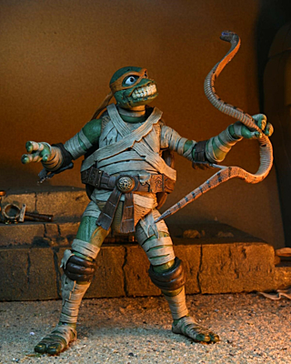 Teenage Mutant Ninja Turtles x Universal Monsters - Michelangelo as The Mummy Ultimate Action Figure