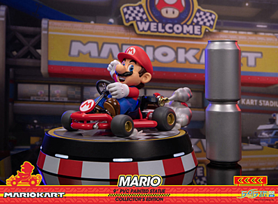 Super Mario - Mario Kart Collector's Edition PVC soška