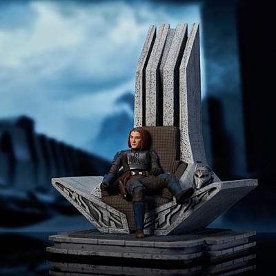 Star Wars - Bo-Katan Kryze on Throne (SW: The Mandalorian) 1/7 Premier Collection soška 35 cm